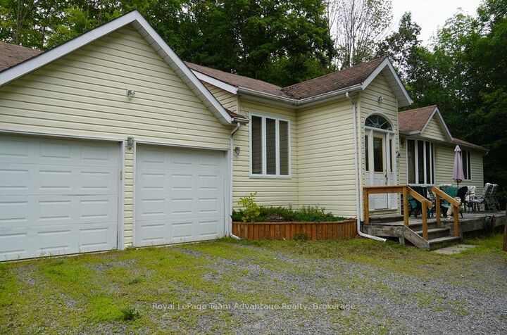 Property Photo: 101 &Amp 99 Carling Bay Road E ON P0G 1G0
