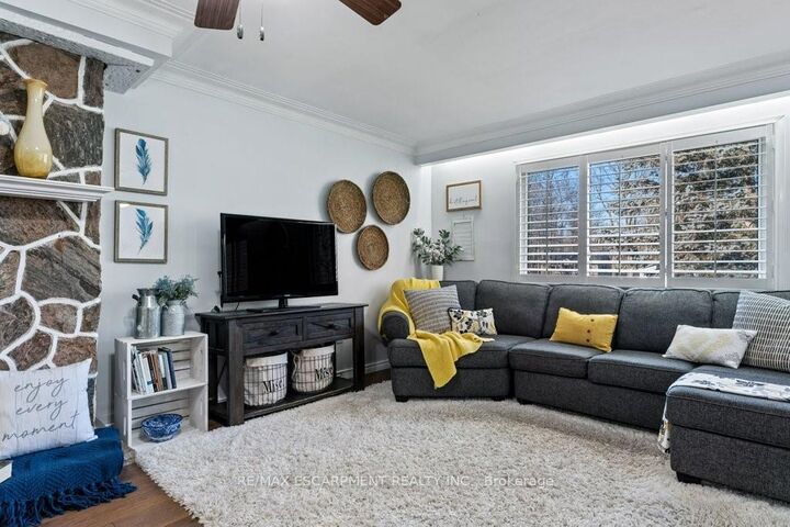 Property Photo: 9793 Dickenson Road W ON L0R 1W0