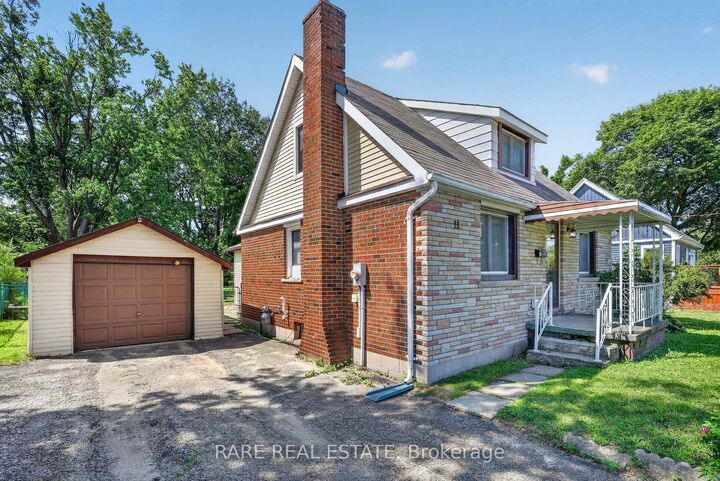 Property Photo:  11 Wood Street  ON L4N 2S9 