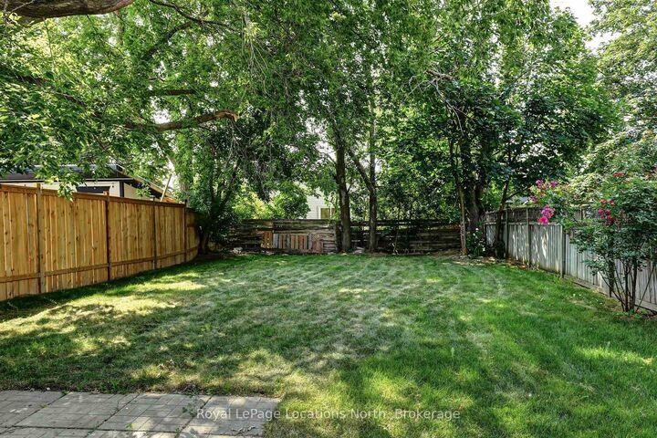 71 Gibbard Crescent — photo 1