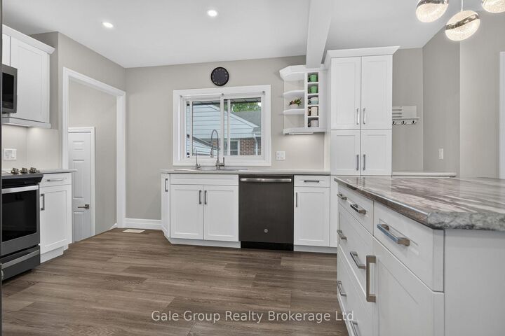 Property Photo:  312 Leinster Street  ON N4S 7E7 