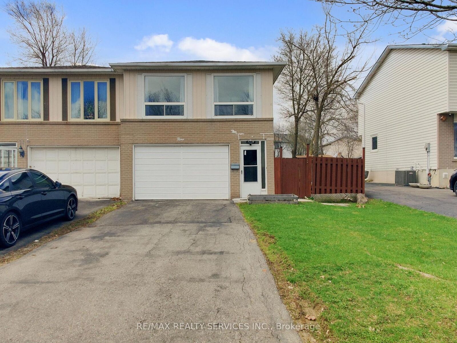 Property Photo: 9 Glenridge Road ON L6S 1N2