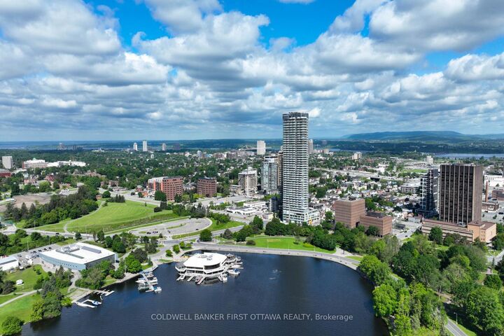 Property Photo:  805 Carling Avenue 3601  ON K1S 5W9 