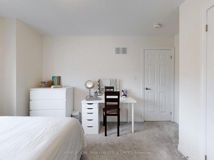 Property Photo: 16 Morningstar Avenue ON L1R 0P3