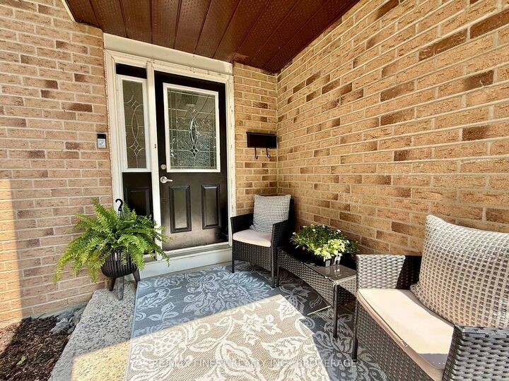 Property Photo: 66 Nicholson Crescent ON K7N 1X1