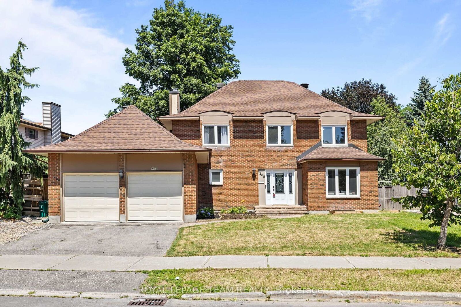 Property Photo:  1288 Plante Drive B  ON K1V 9G2 