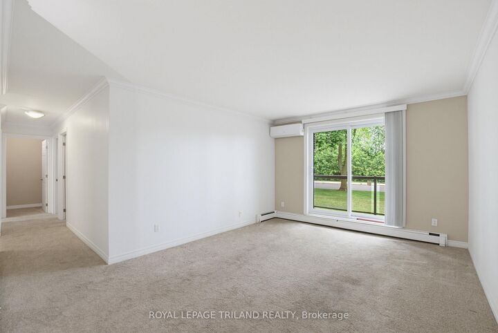 Property Photo: 91 Spruce Street W 104 ON N5H 1B4