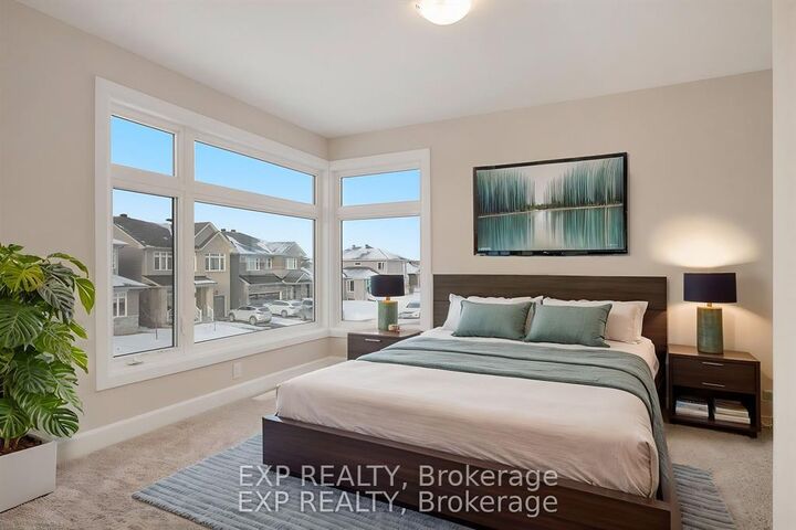 Property Photo:  34 Corr Court  ON K7C 0W5 