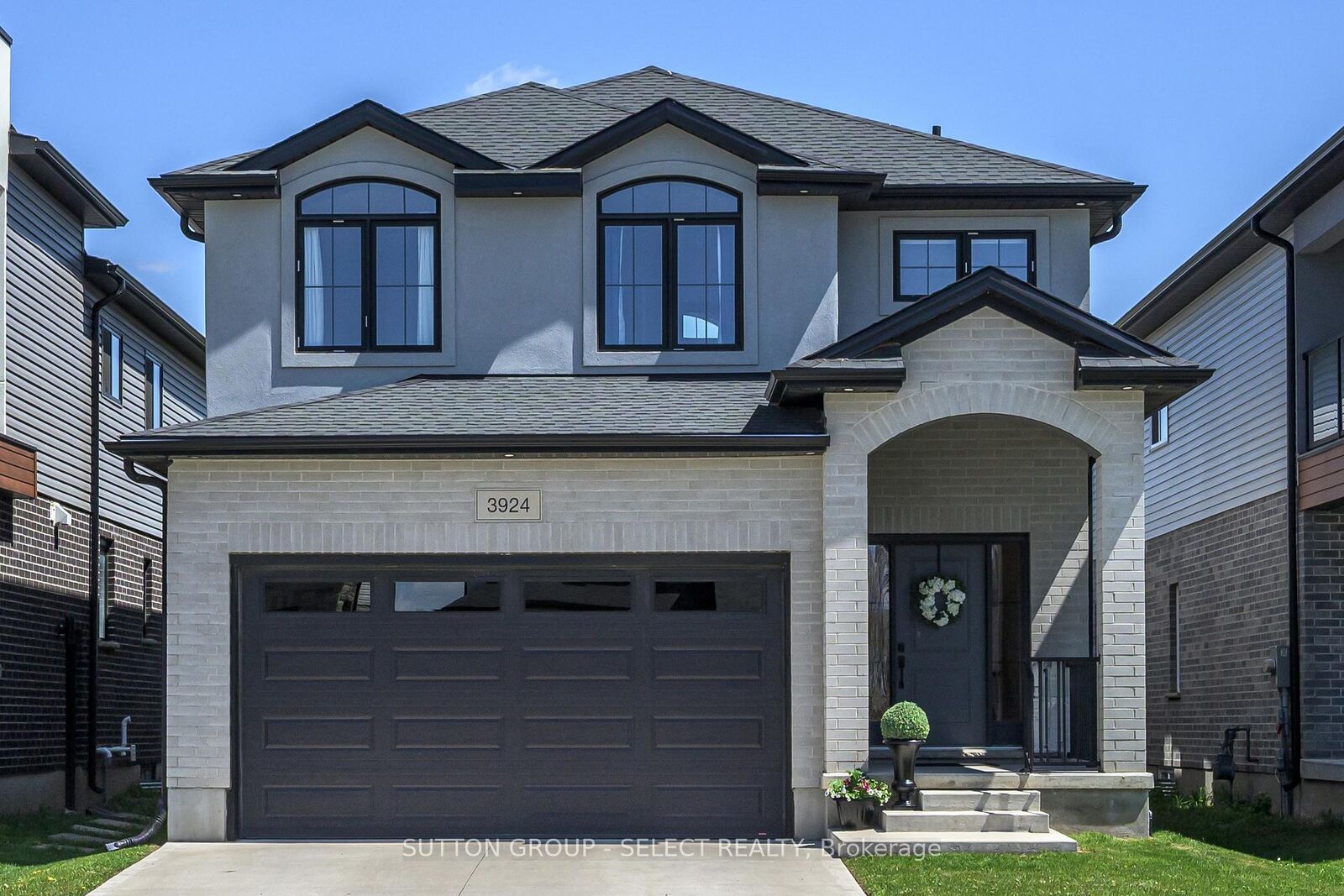 Property Photo: 3924 Campbell Street N ON N6P 0H7
