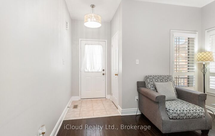Property Photo: 39 Flurry Circle ON L6X 0S7