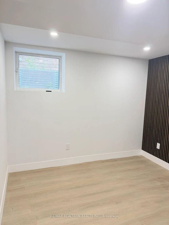 Property Photo: 23 Tierra Avenue Bsmt ON L6A 2Z6