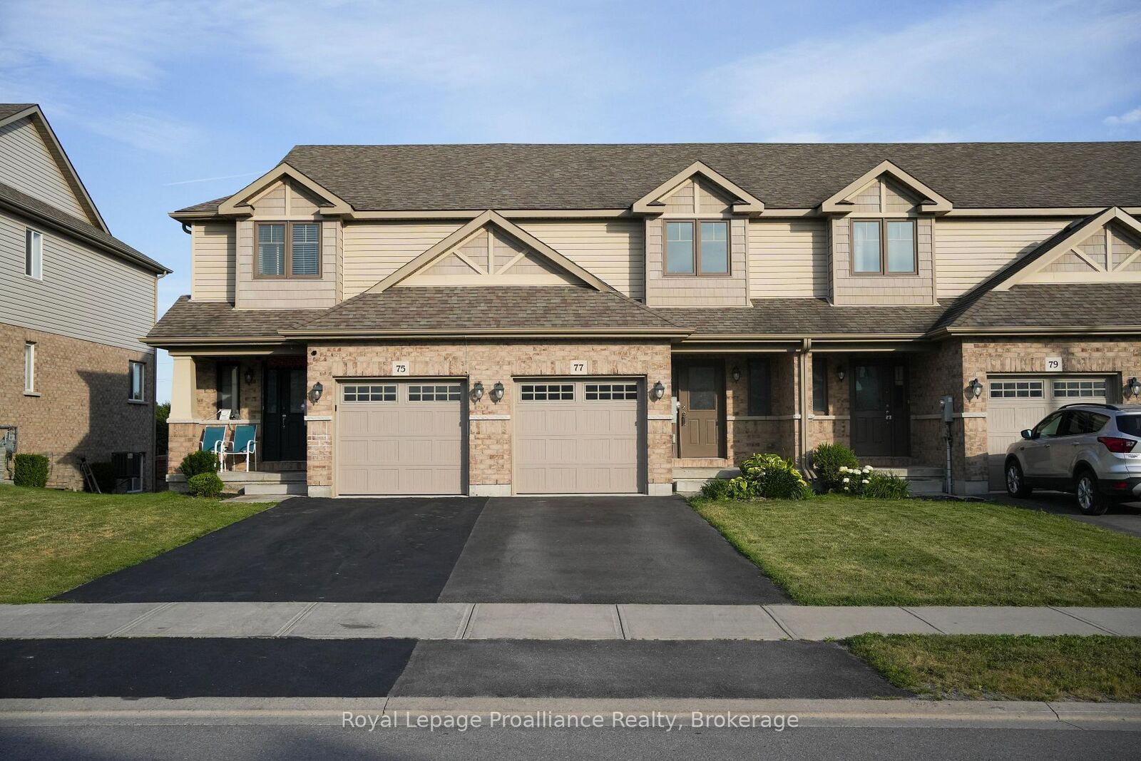 Property Photo: 77 Mountain Ash Drive ON K8N 0E3