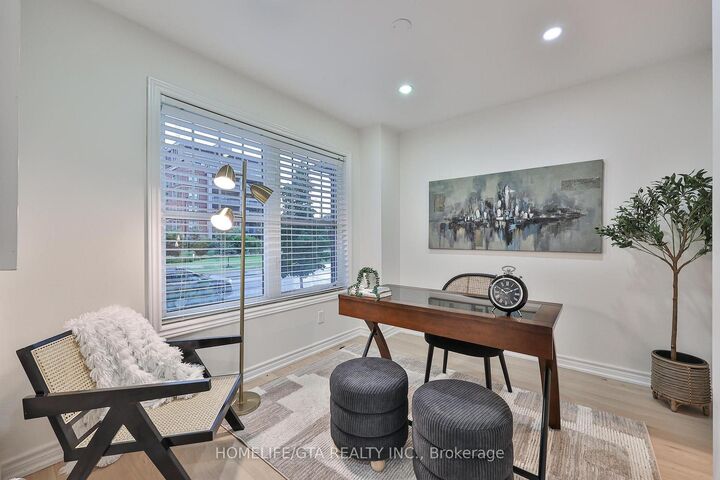 Property Photo:  52 Baker Hill Boulevard  ON L4A 8B7 