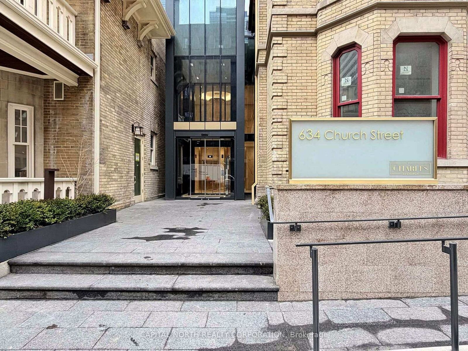 Property Photo:  634 Church Street 1010  ON M4Y 0G9 