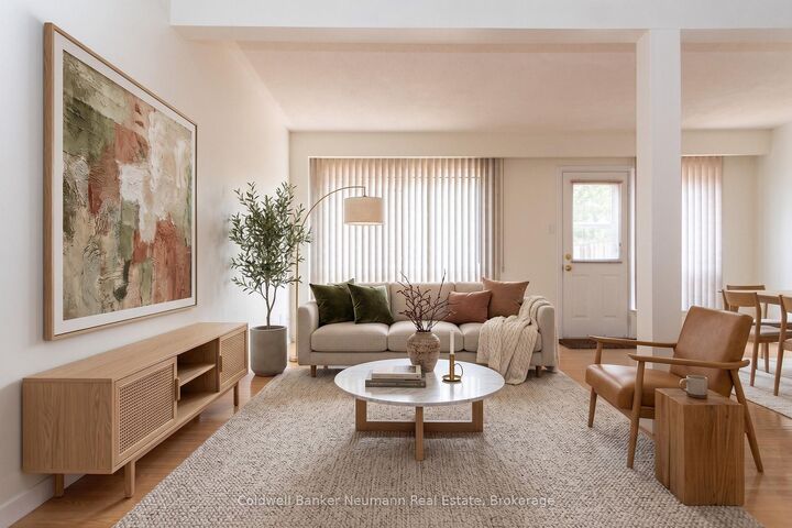 Property Photo: 121 Bagot Street 29 ON N1H 5T8