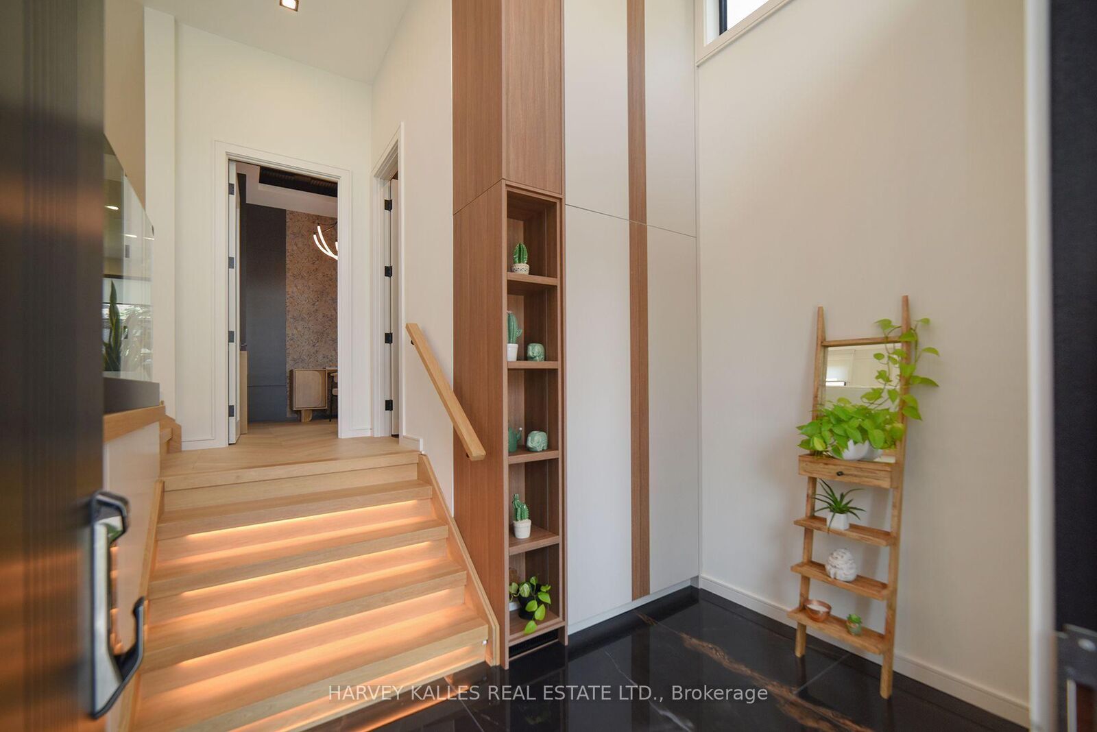 Property Photo: 110 Mona Drive ON M5N 2R4