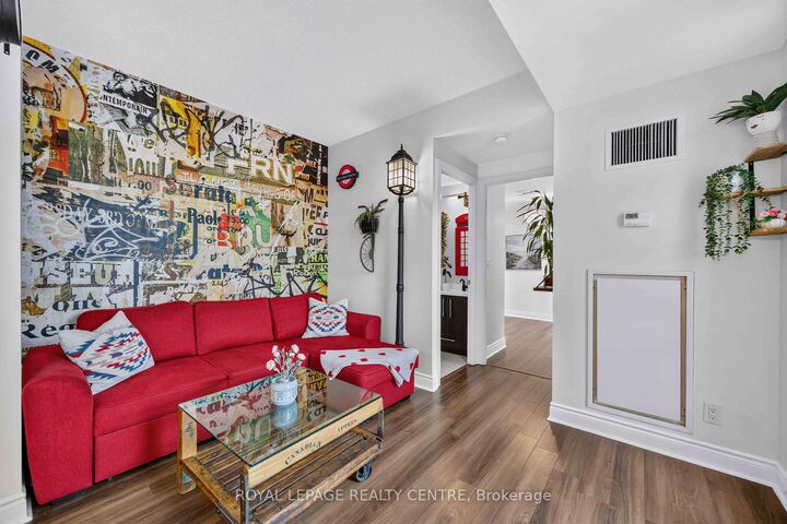 Property Photo:  16 Brookers Lane 403  ON M8V 0A5 