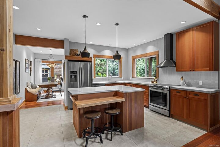 Property Photo:  2060 Bel Oak Dr  BC V9P 9E9 