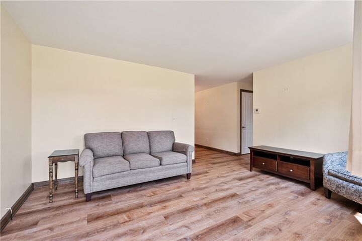 Property Photo: 708 Illini Dr. PA 15146