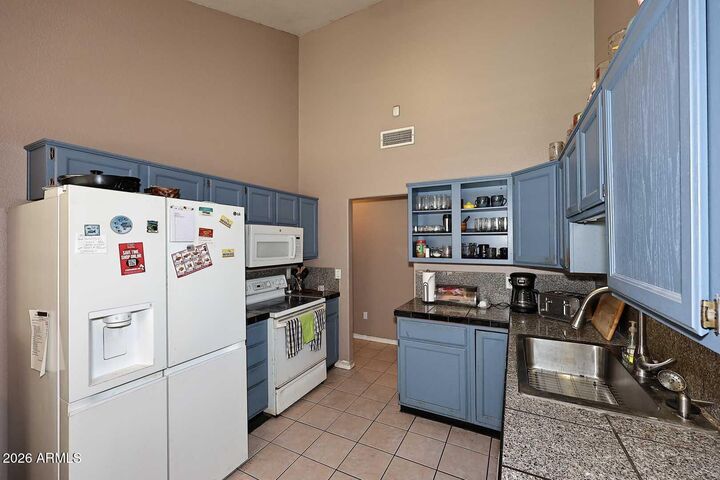 Property Photo:  1643 E Fairview Street  AZ 85225 