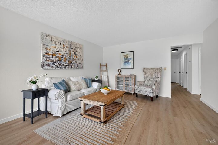 Property Photo: 2530 Tamarisk Drive CA 95405