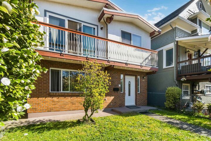Property Photo: 549 E 56th Avenue BC V5X 1R6