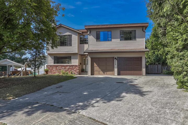 12229 Forest Place — photo 1