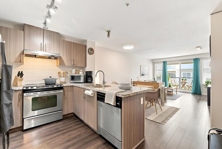 Property Photo: 3178 Dayanee Springs Boulevard 308 BC V3E 0B9