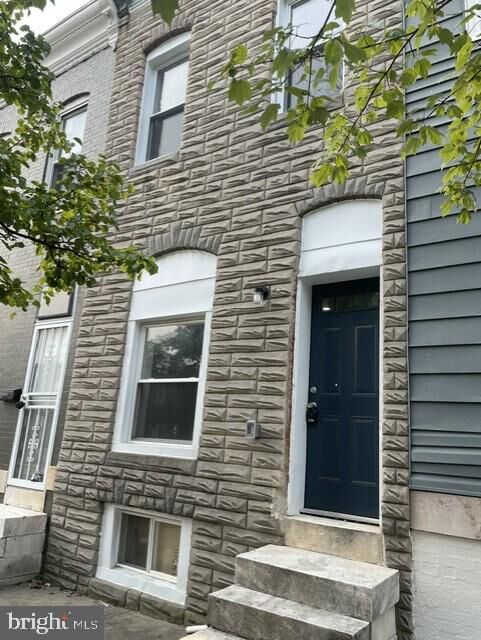 Property Photo: 2615 Monument St MD 21205