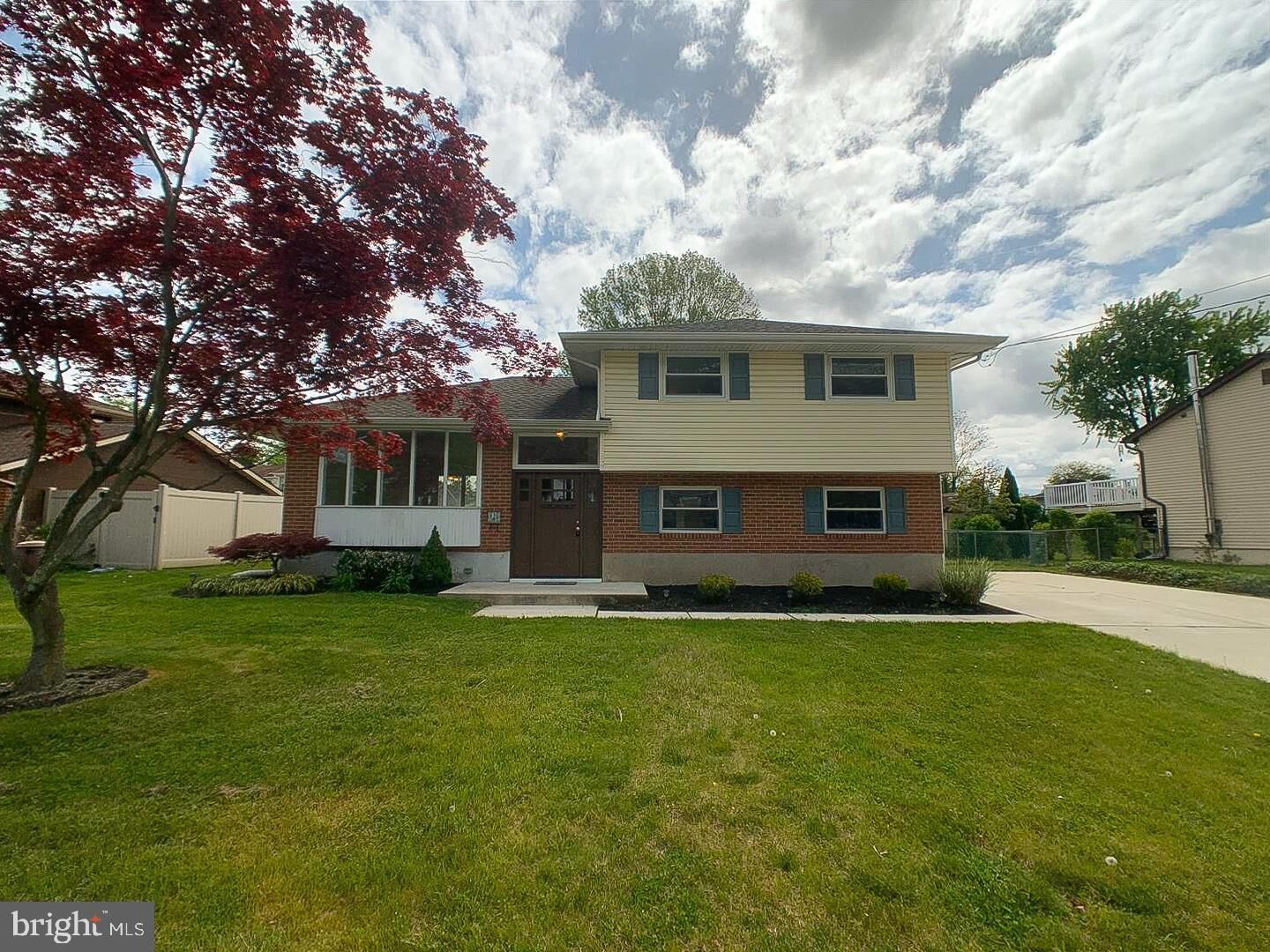 Property Photo:  217 Downing Road  NJ 08083 