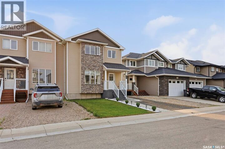 Property Photo: 503 Maple Crescent SK S0K 4S2