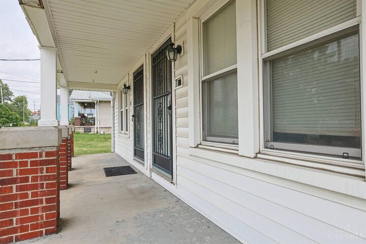 Property Photo:  6634 Fairpark Avenue  OH 45216 