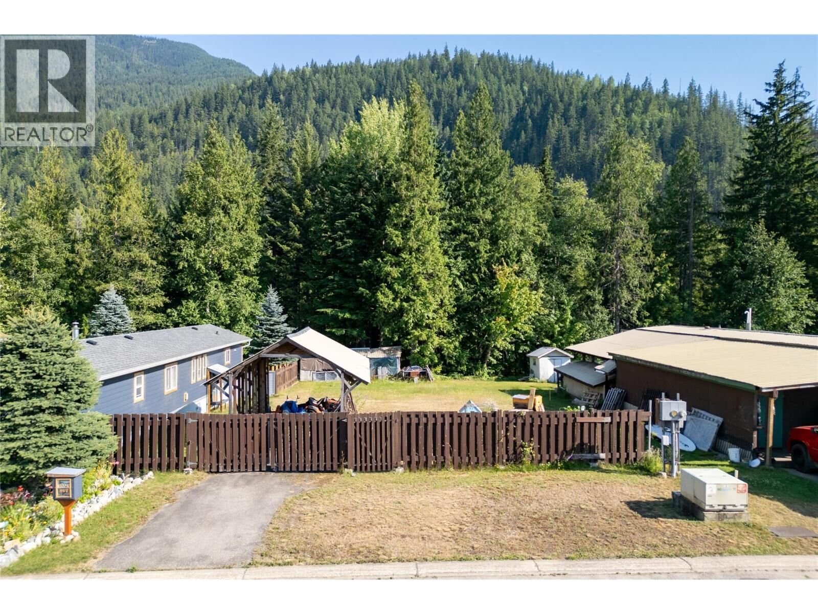 Property Photo:  98 Johnson Way  BC V0E 2S0 