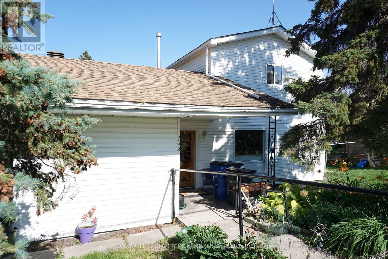 Property Photo:  293 Meridian Avenue  ON P0J 1K0 