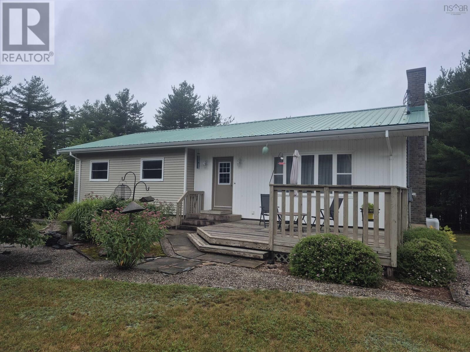 Property Photo:  18 Maple Court  NS B0J 2E0 