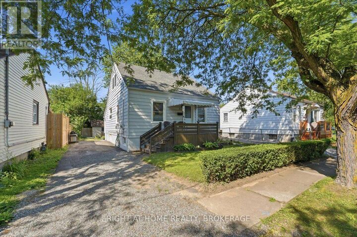 Property Photo: 63 Plymouth Avenue ON L2R 2Y3