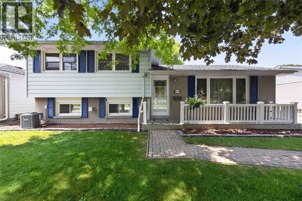 Property Photo:  667 Kember Avenue  ON N7S 2S9 