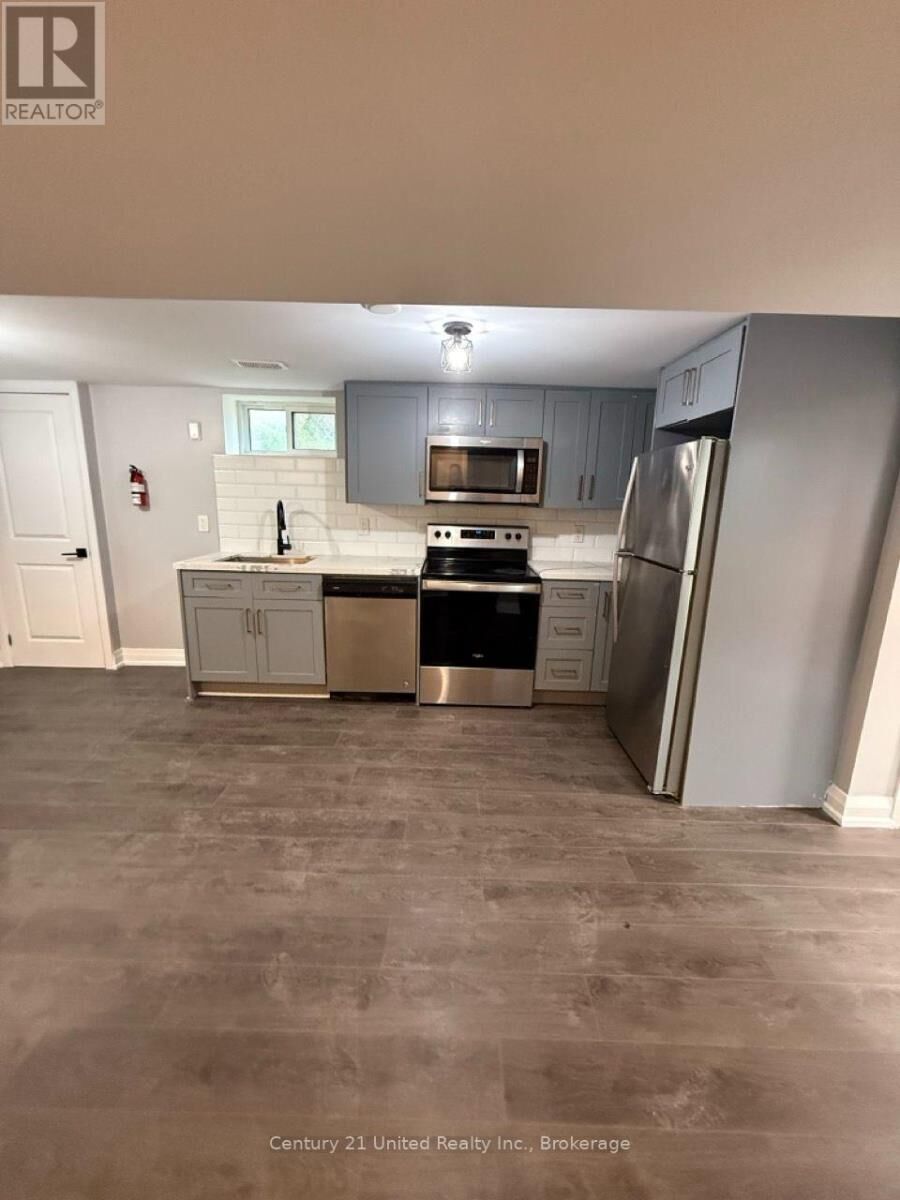 Property Photo:  668 Frank Street A  ON K9J 4M9 
