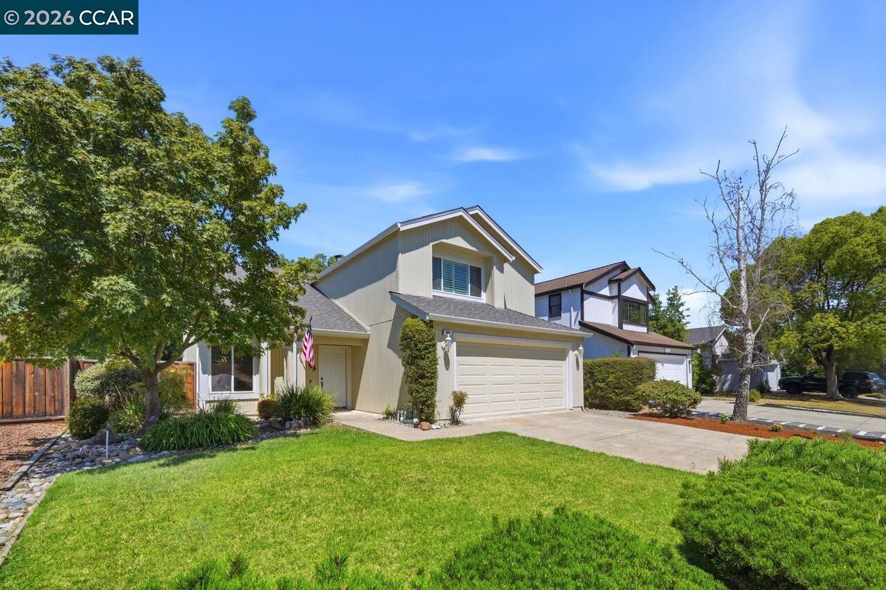 Property Photo:  364 Flaming Oak Dr  CA 94523 