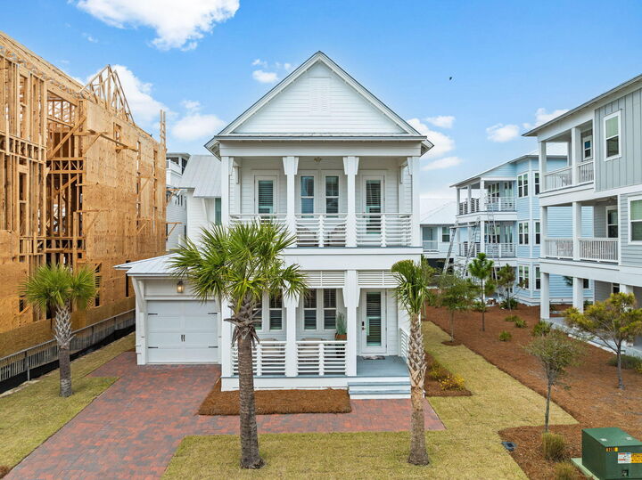 Property Photo: 200 Siasconset Lane FL 32461
