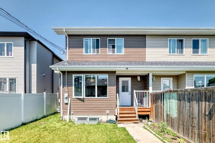 Property Photo: 15503 95 Avenue NW AB T5P 0A2
