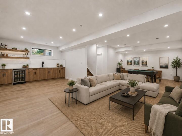 Property Photo: 3318 Chickadee Drive NW AB T5V 1R5