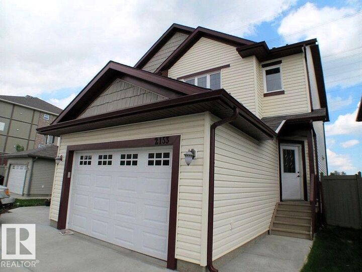 Property Photo:  2153 28 Street NW  AB T6T 0K1 