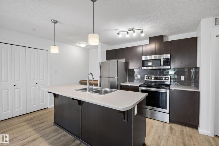 508 Albany Way NW 319 — photo 1
