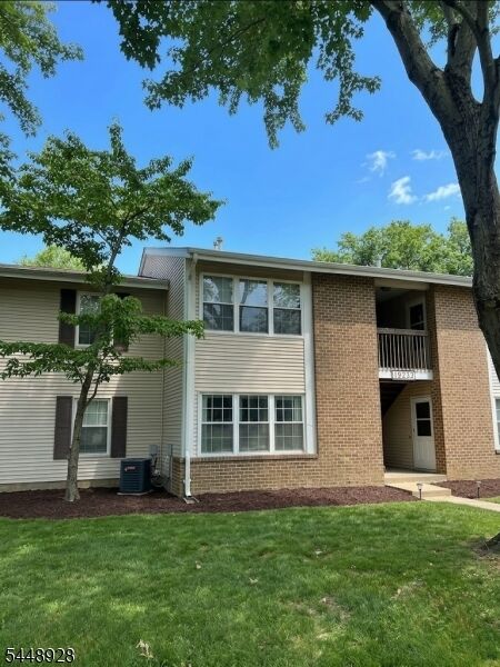 Property Photo:  156 Pennsylvania Way  NJ 08902 