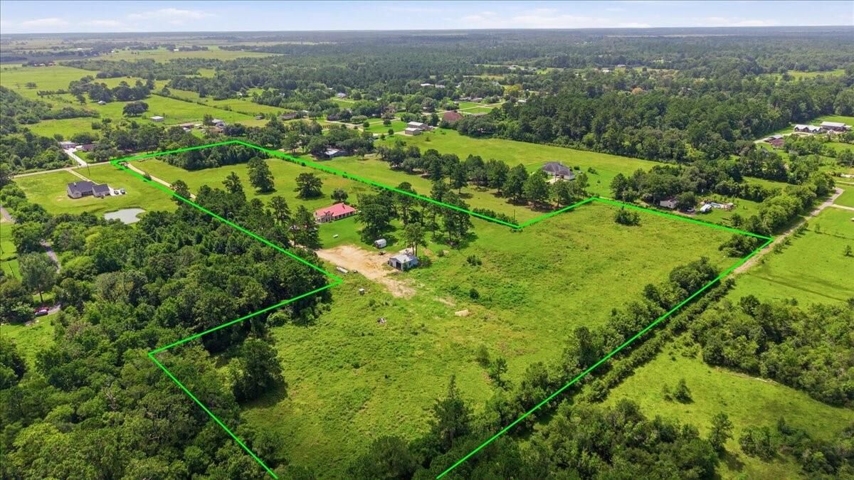 Property Photo:  13480 Craigen Road  TX 77705 