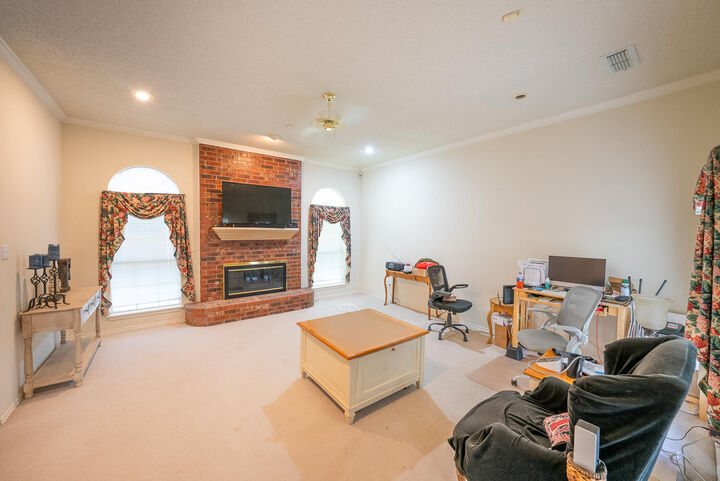 Property Photo:  8214 Chicago Avenue  TX 79424 