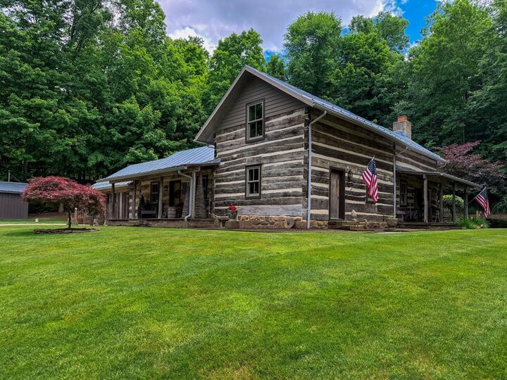 Property Photo: 609 McBride Rd OH 44905