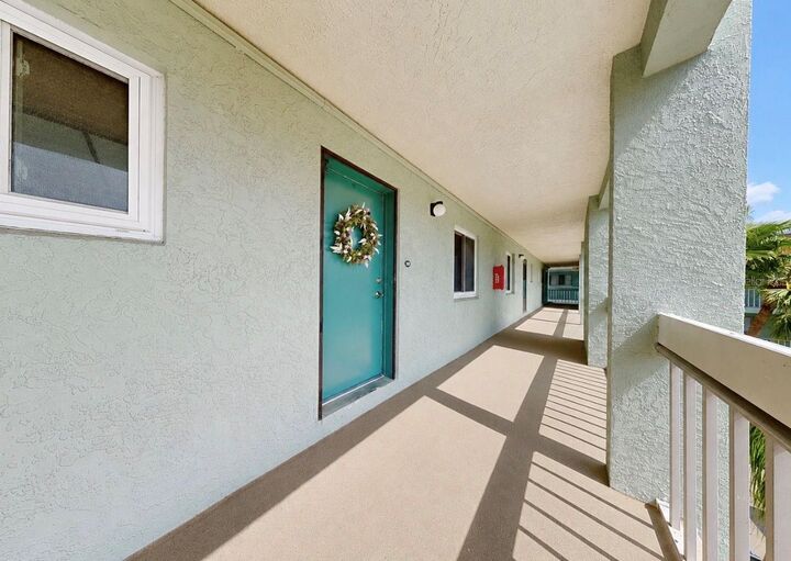 Property Photo:  801 83rd Avenue N 309  FL 33702 