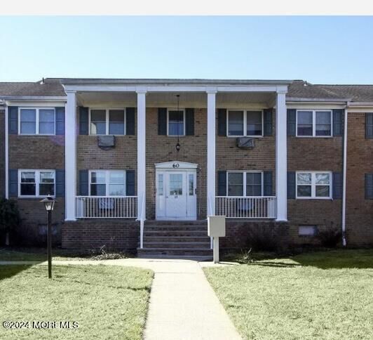 Property Photo:  60 Manchester Court  NJ 07728 